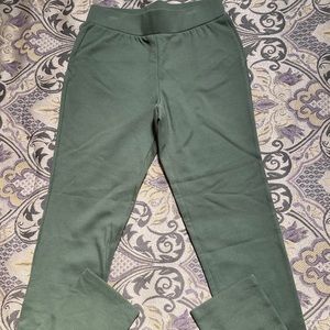 Green leggings never worn
